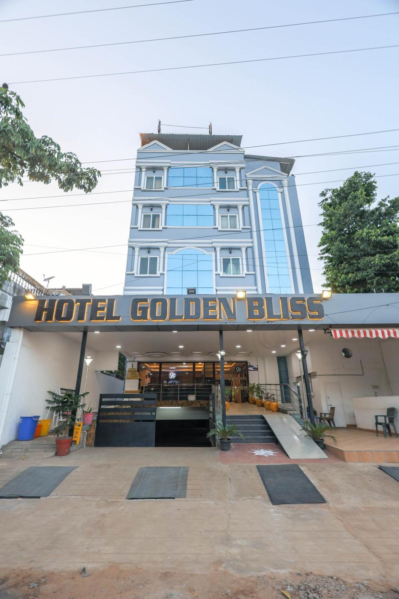 Hotel Golden Bliss Pondicherry Exterior photo